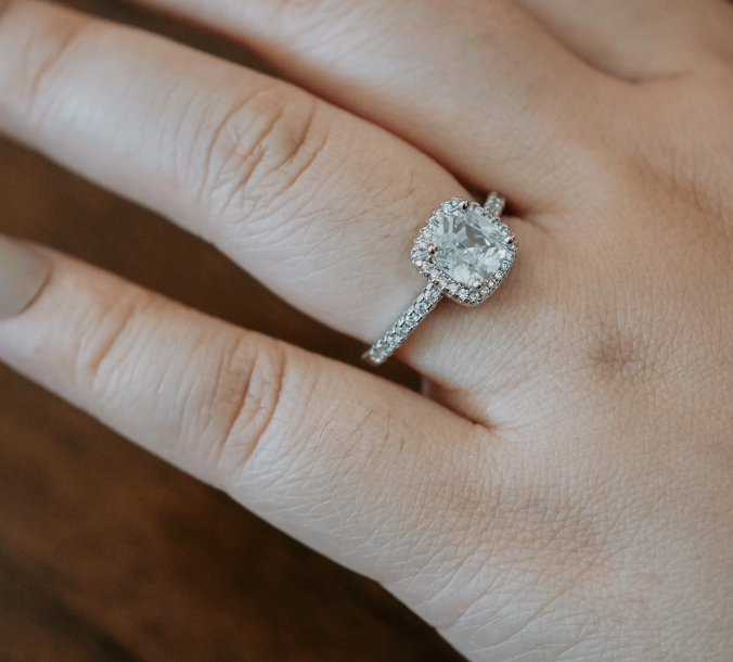 Flatter Me Ring