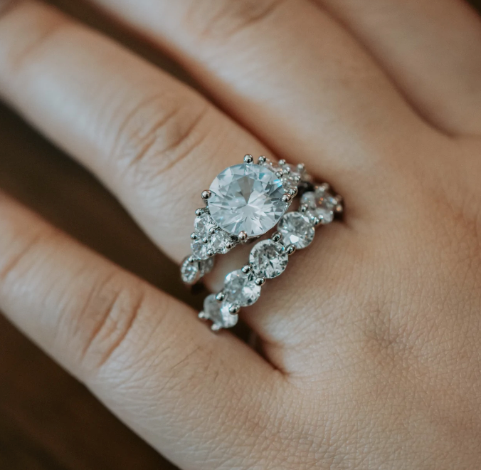 Stand Out Ring Set