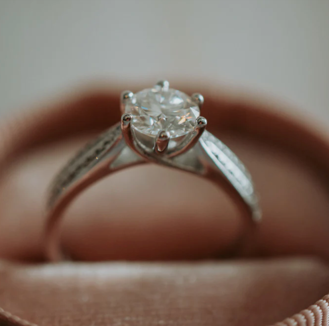 Maisie 1CT Moissanite Ring on Sterling Silver