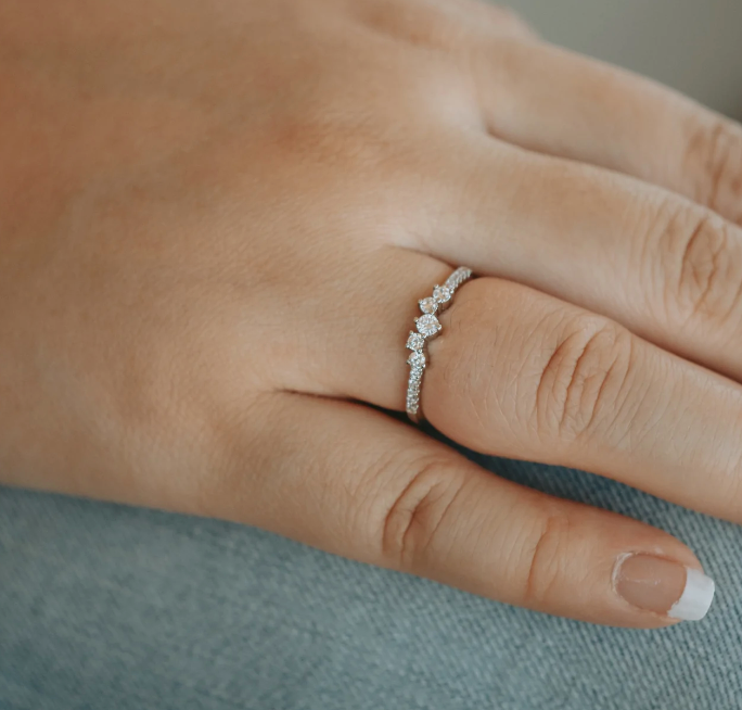 Durham Dainty Band Ring