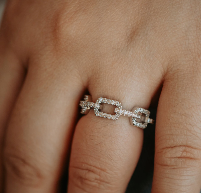 Lyka Links Ring