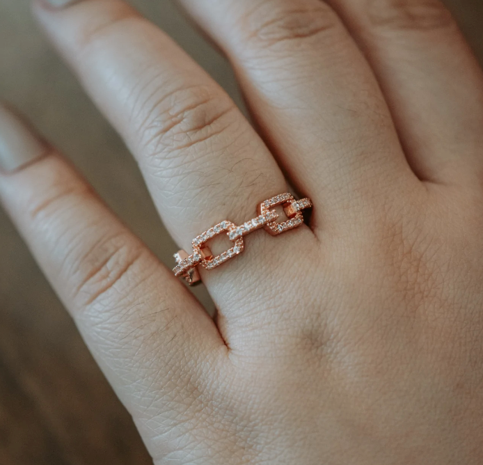 Lyka Links Ring