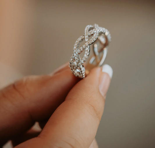 Altaire Infinity Band Ring