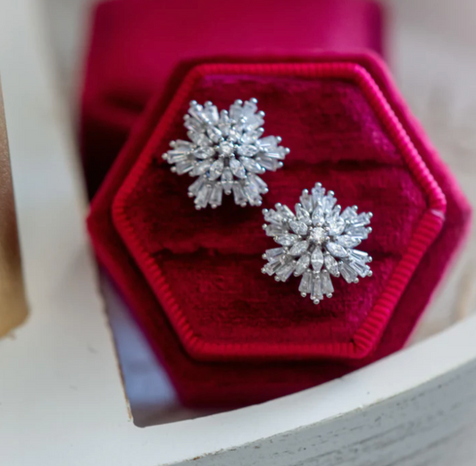 Gail Floral Earrings